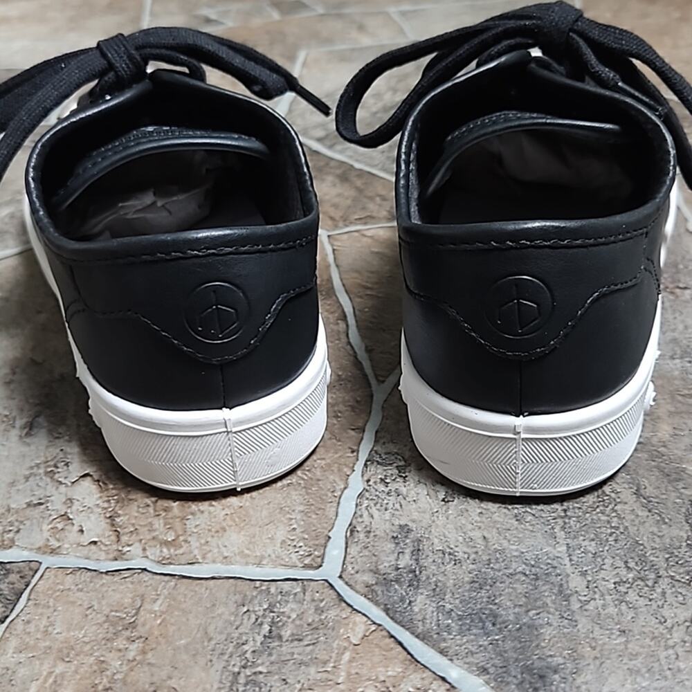 New in Box Rag & Bone Standard Issue Lace Up Sneakers Sz 6 Black Leather - Picture 4 of 11